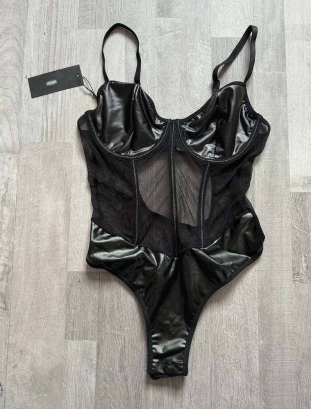 Rave Body mit Harness