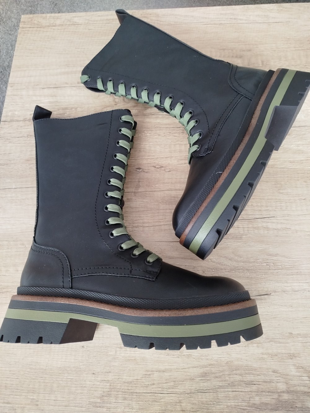 Stiefel Winter für jede Muskelgröße Kollektion von Sellonclick