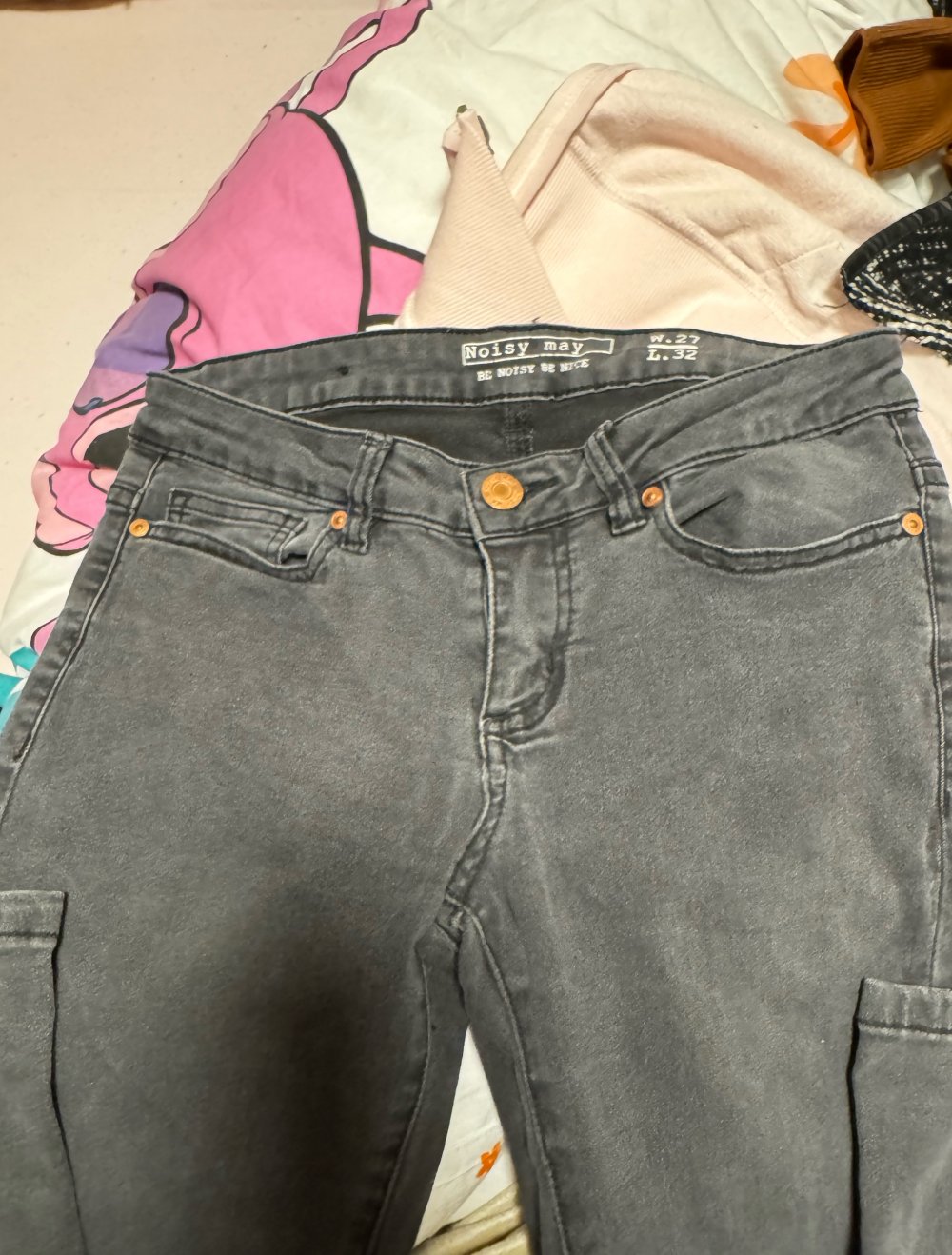 Dunkel graue Jeans 36