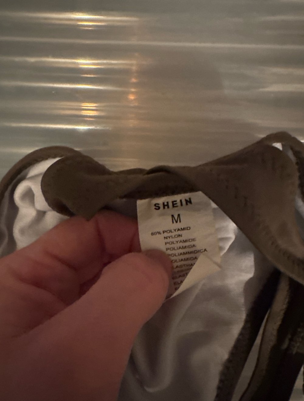 Schöner Khaki Farbener Bikini beides M