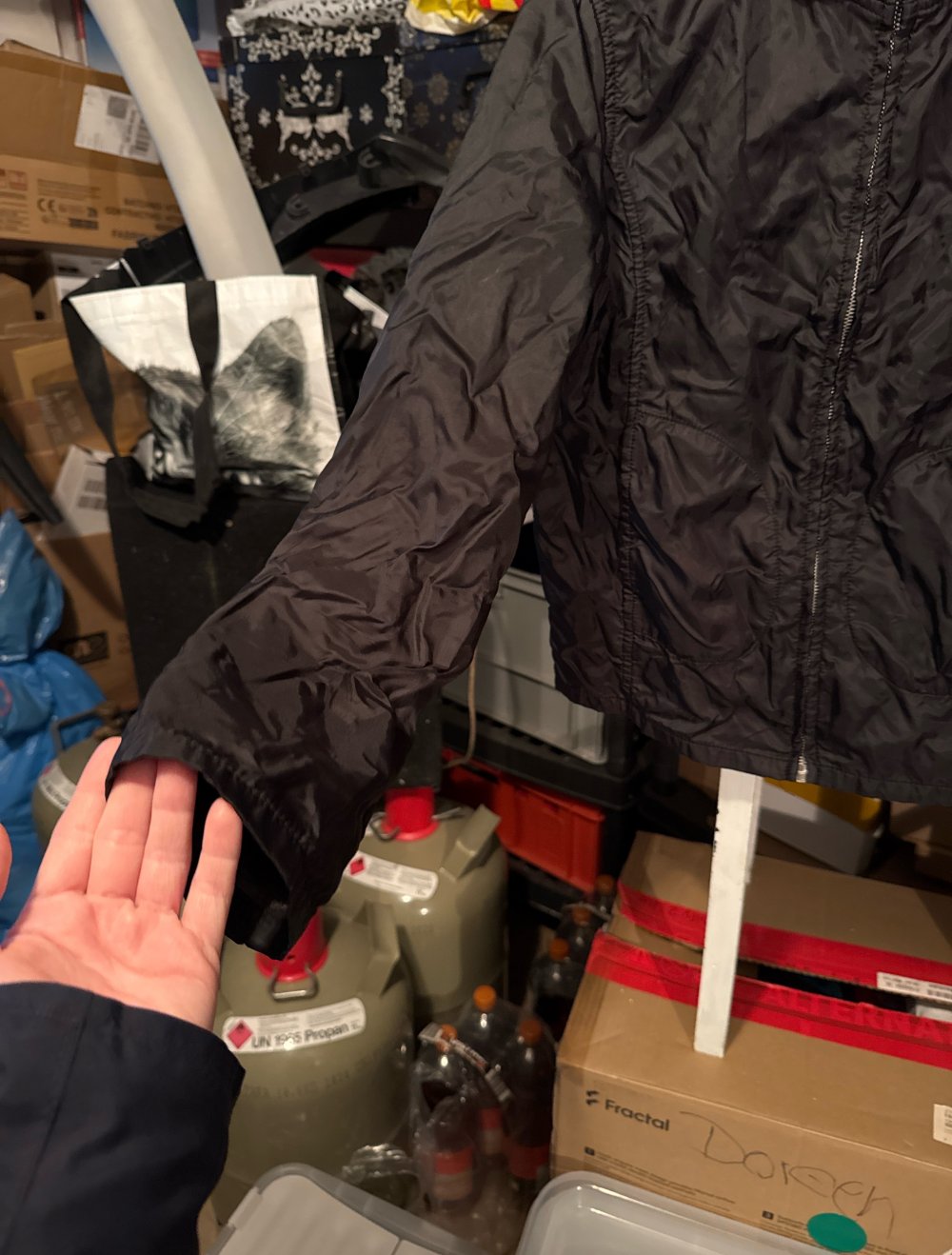 schwarze dünne Sommer Regenjacke/übergans Jacke