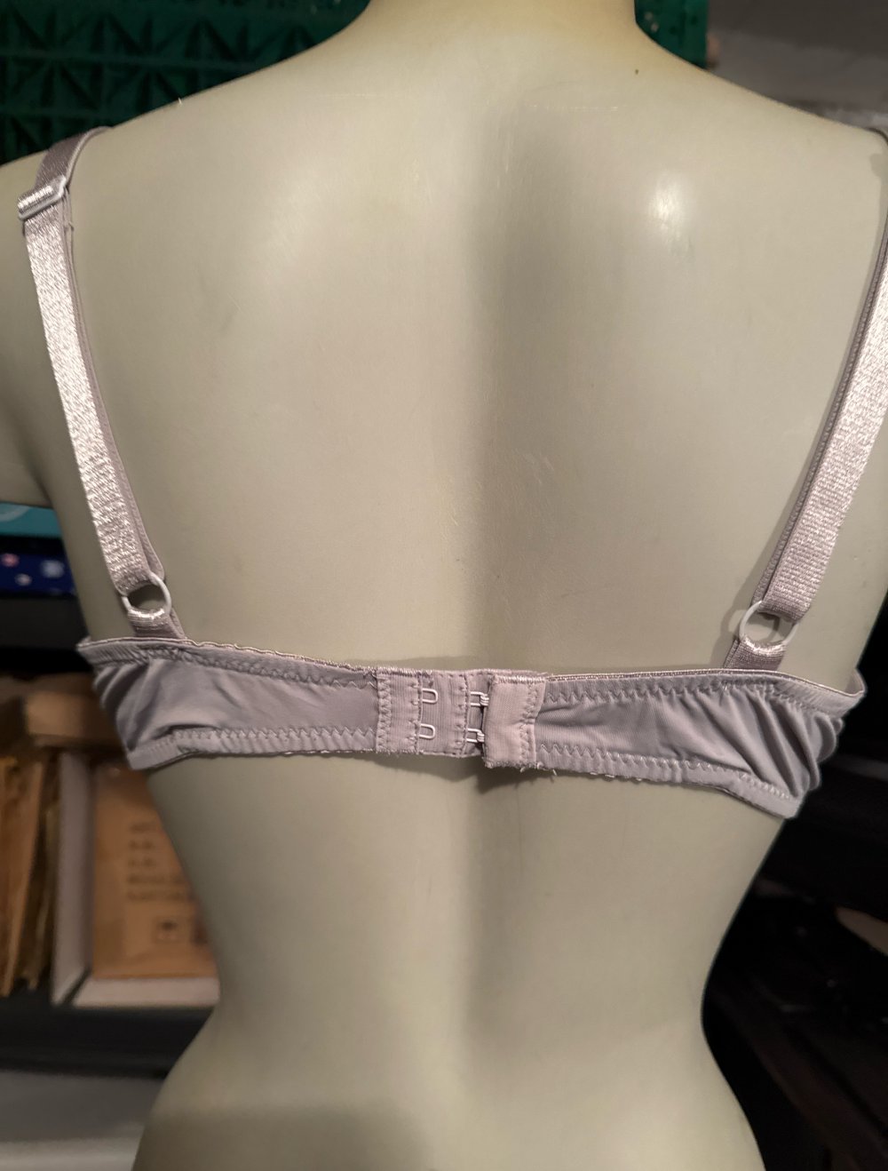 Schöner grauer tshirt bh 80C
