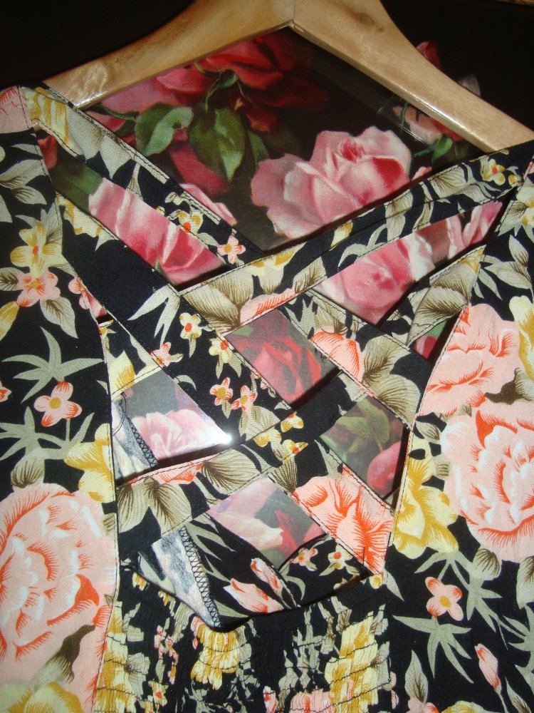 Einzigartiges Vintage Sommerkleid-Rosenprint Gr.46