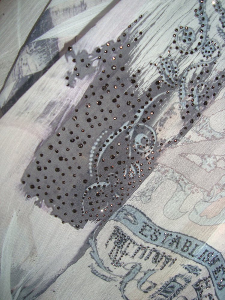 Longbluse Rosenprint Gr.40