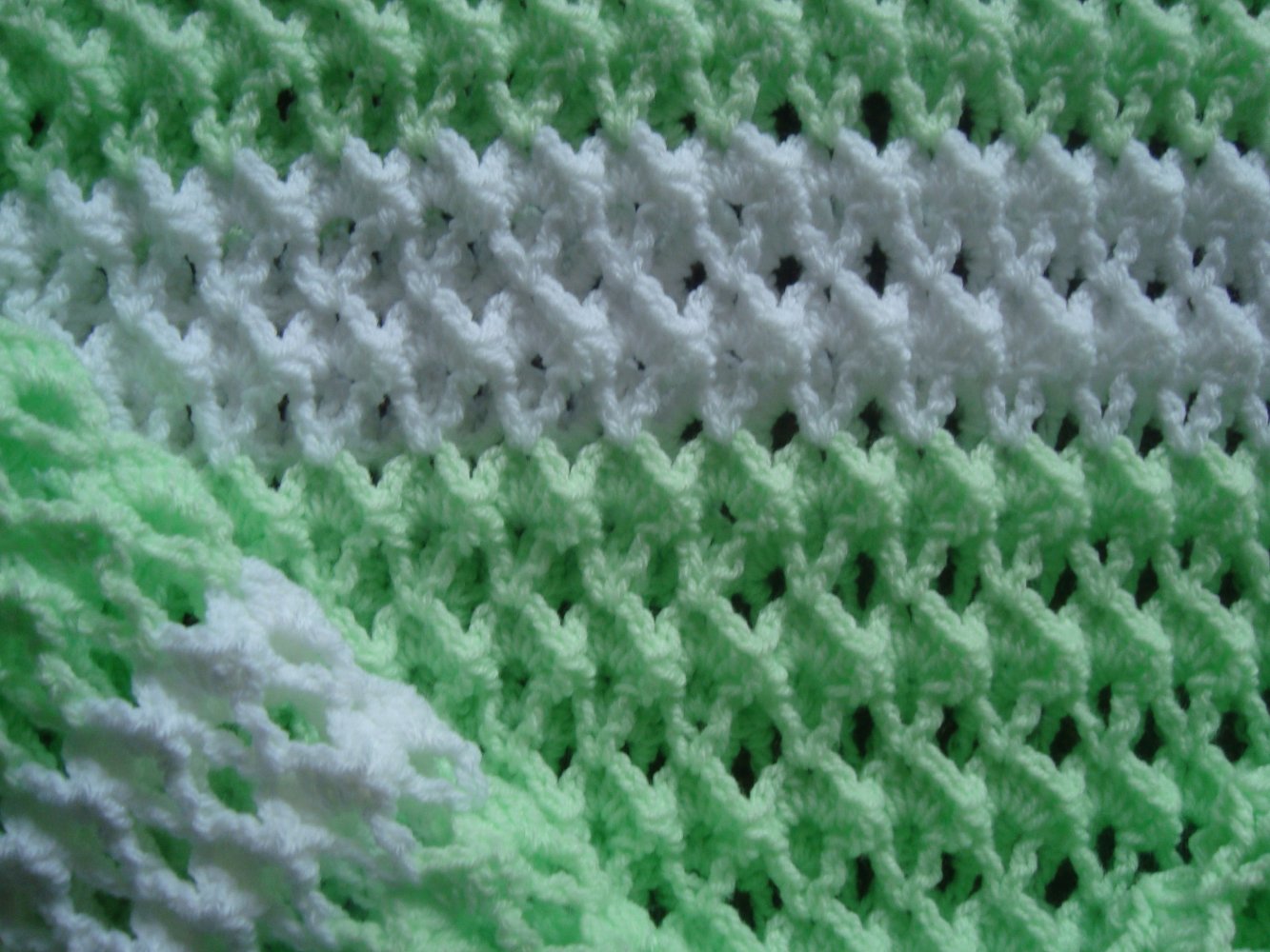 Echte Handarbeit-Häkelpullover Gr.44/46