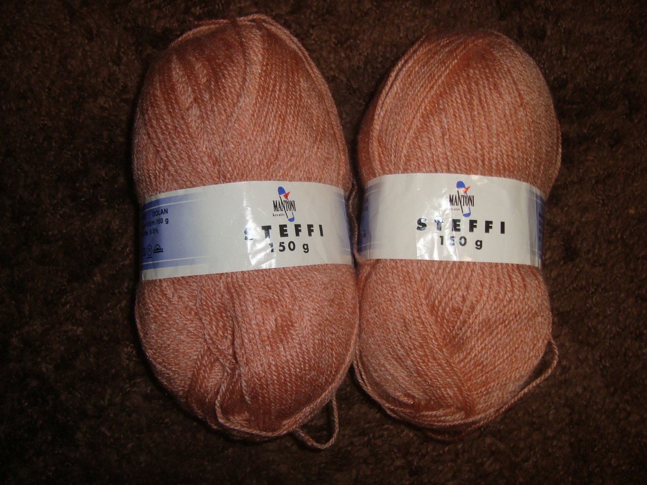 Wolle 2.x150 Gr,