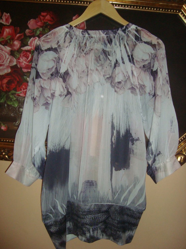 Longbluse Rosenprint Gr.40