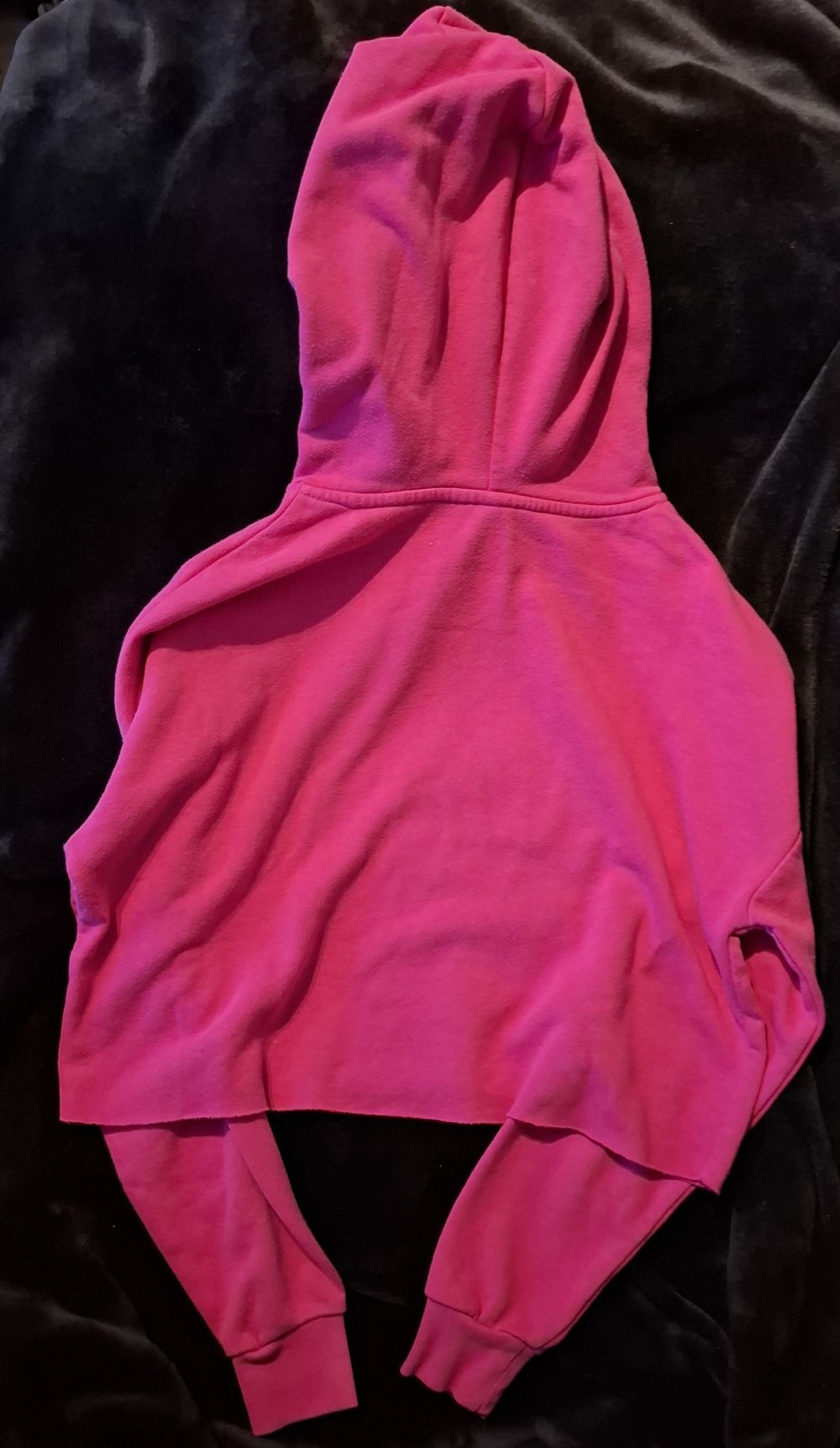 Pinkfarbener Crop Hoodie Größe XSS von FB Sister