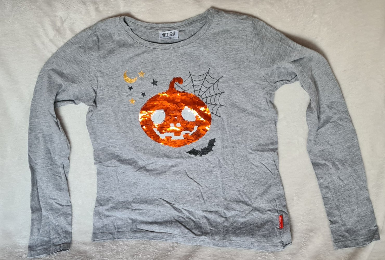 Grau-meliertes Longsleeve-Shirt von emoji mit Wende-Pailletten - Halloween