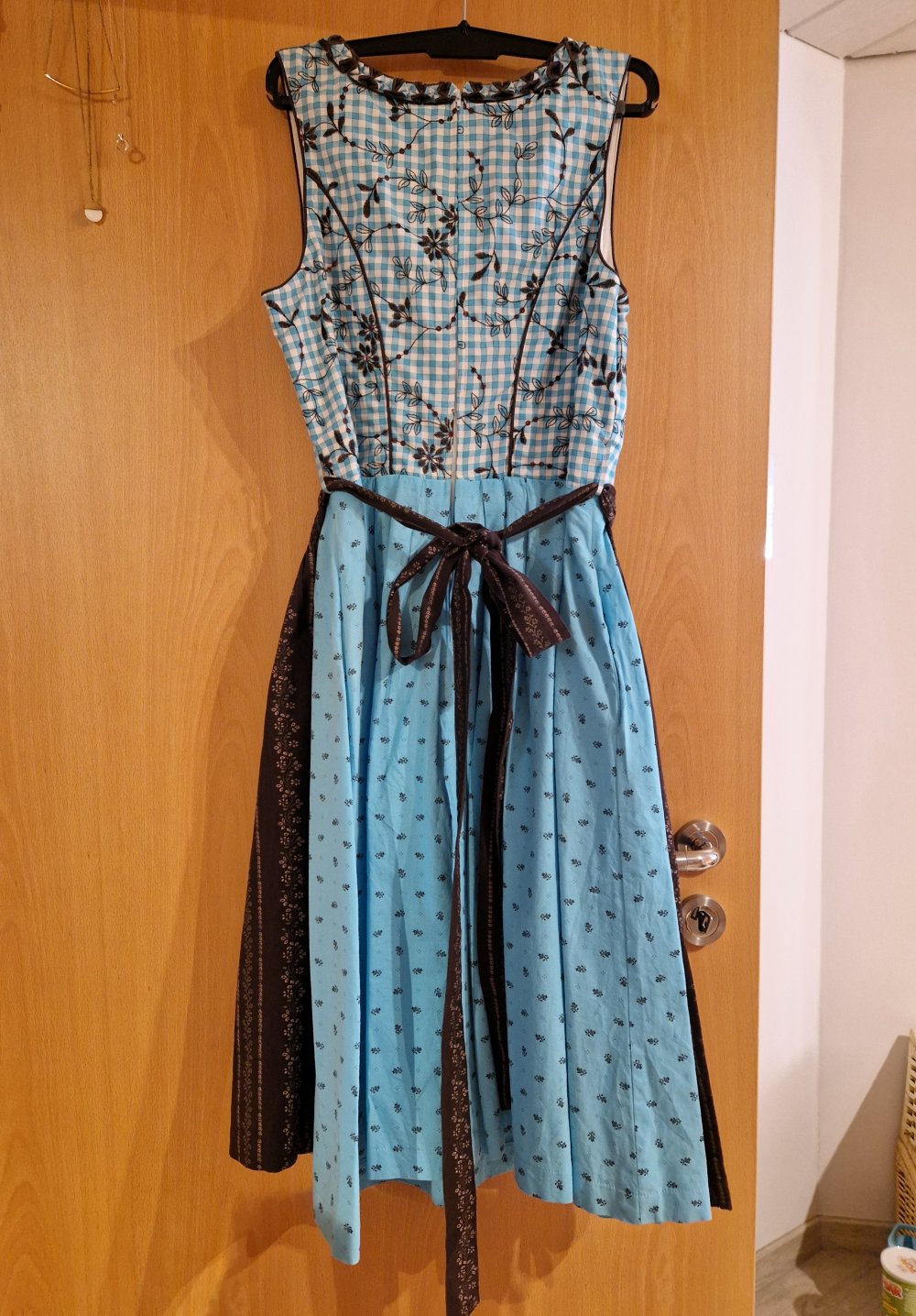 Fuchs Dirndl Trachtenmode, türkis braun