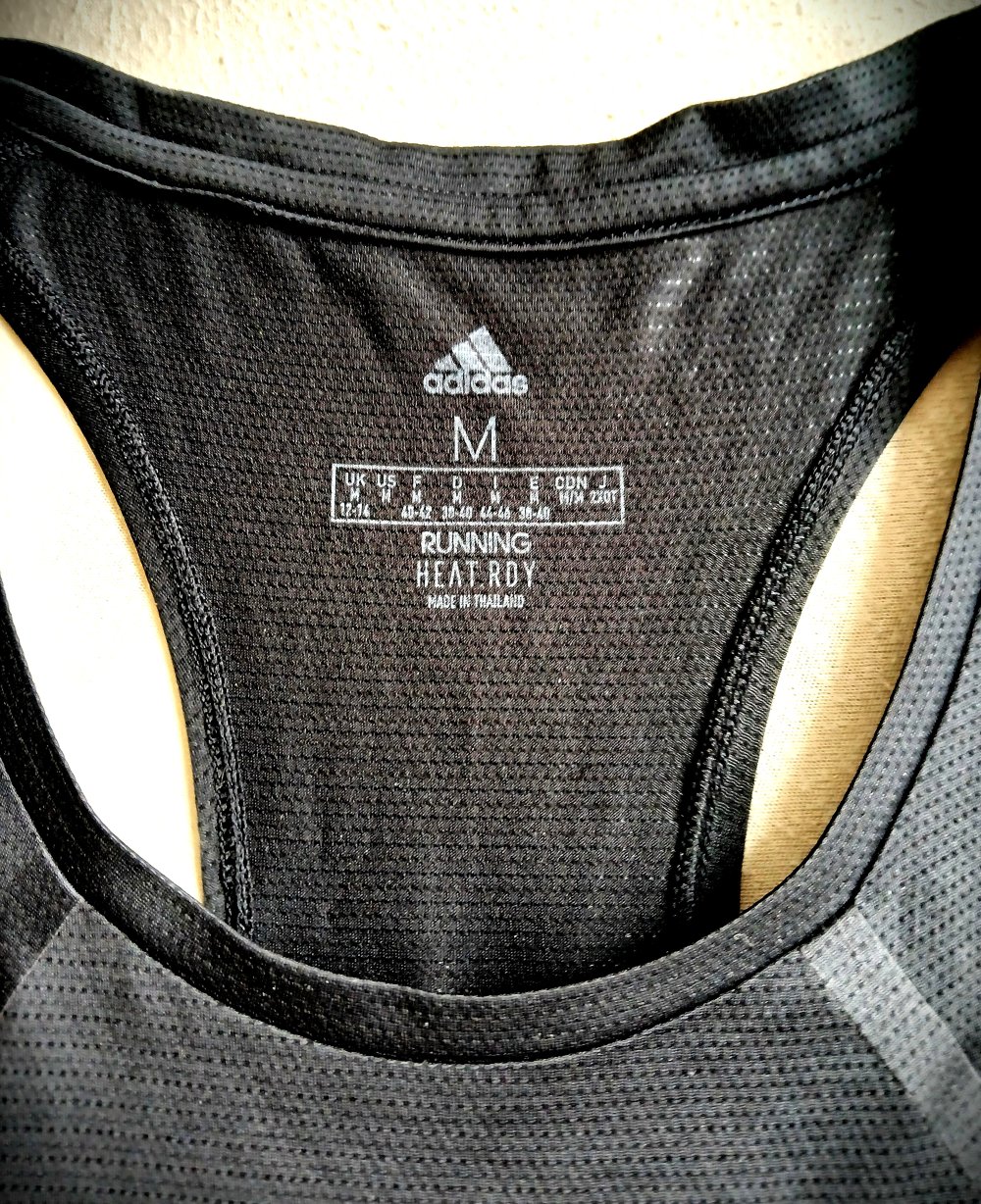 Adidas Damen Sport Top Gr. M 