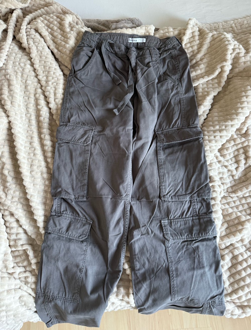 Dunkel-Graue Stoffhose