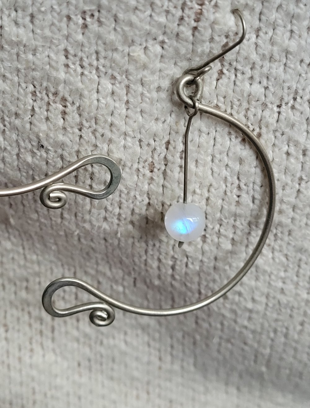 Filigrane Ohrhänger Mondstein Labradorit Modeschmuck handmade Boho Gipsy Mystic Gypsy Hippie Goa Silber Bohoschmuck Stein Ohrringe asymmetrisch Edelstein Heilstein filigran