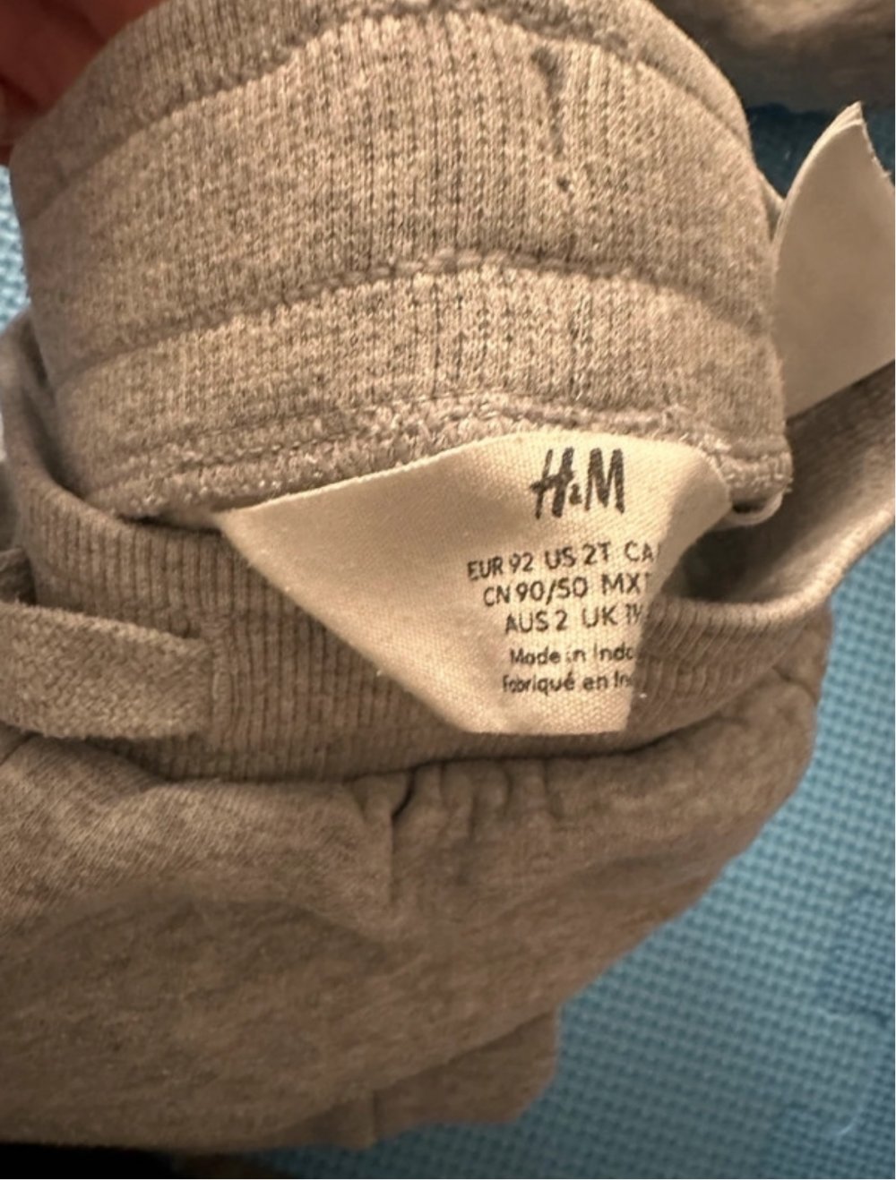 4x Jogginghose