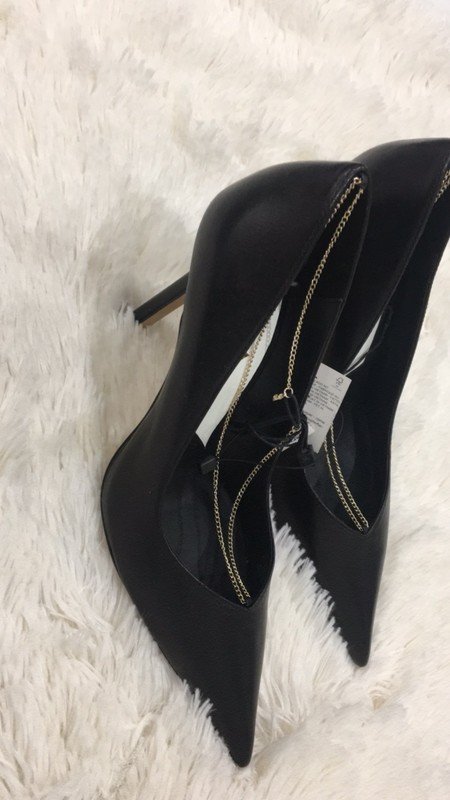 Zara High Heel schwarz Leder Kettchen Pumps 40