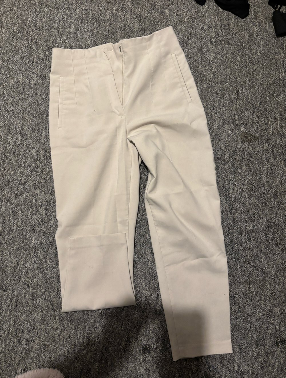 Zara Stoffhose