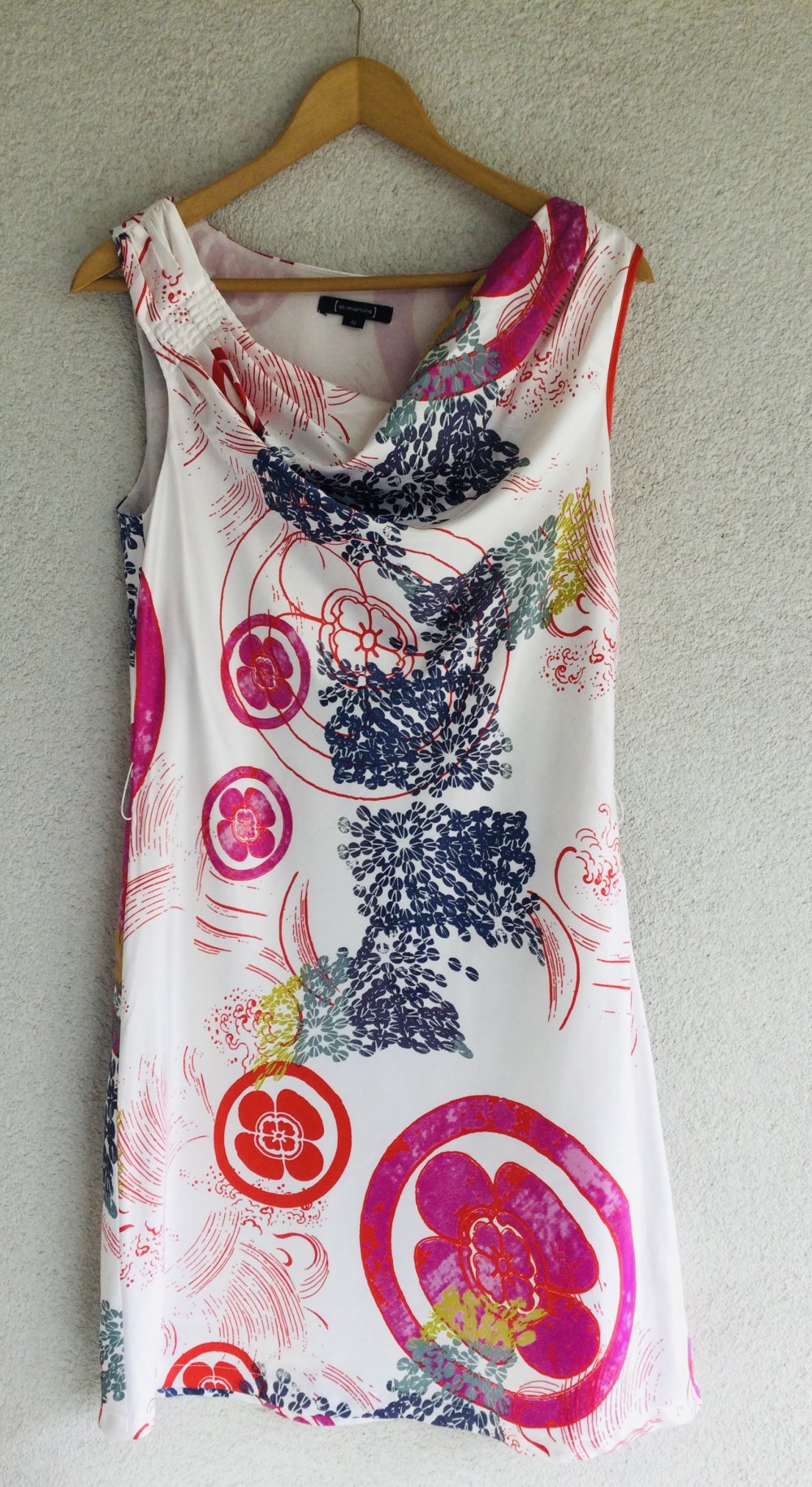 Midikleid mit Bindegürtel 