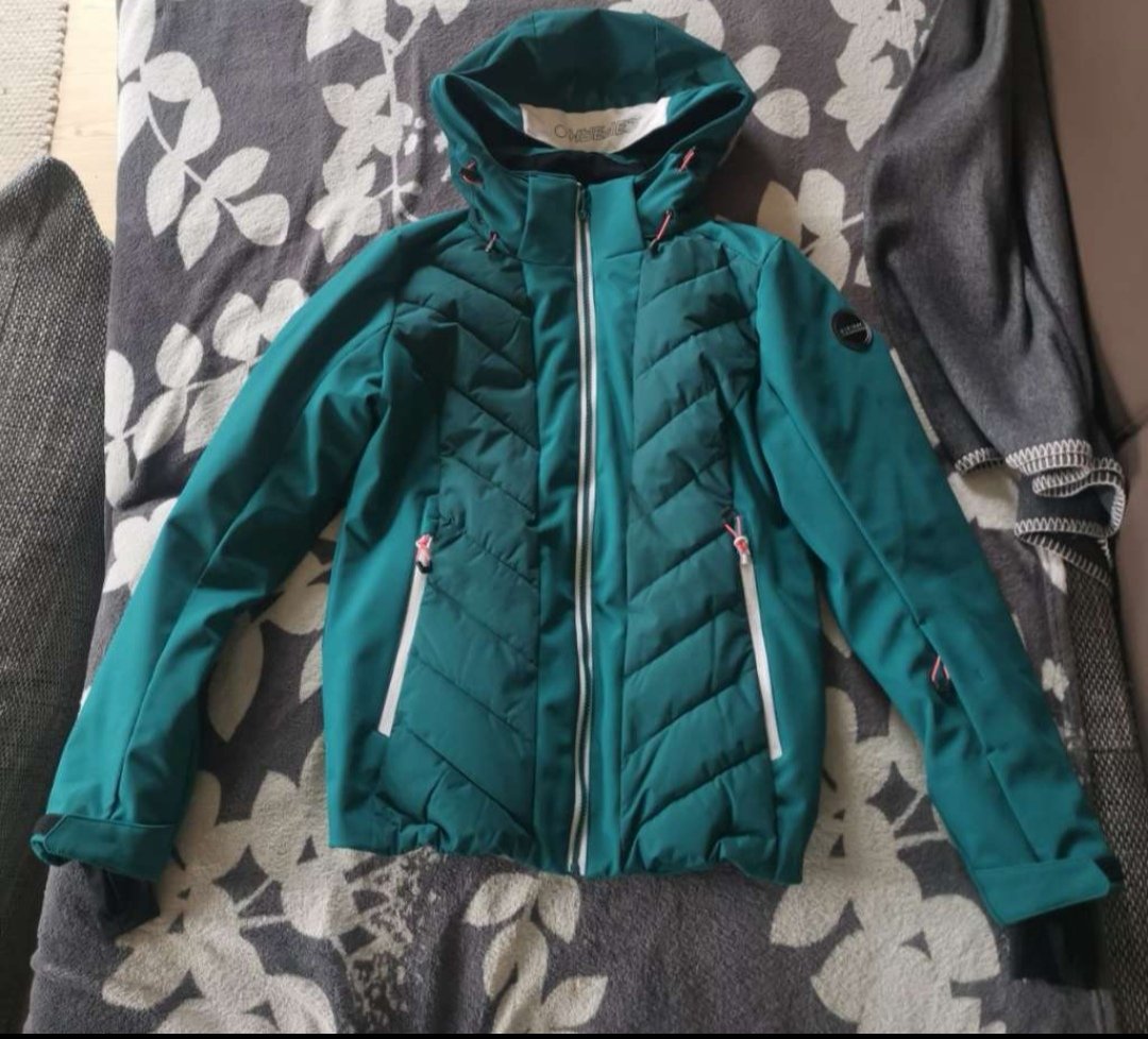 Neuwertige Damen-Skijacke