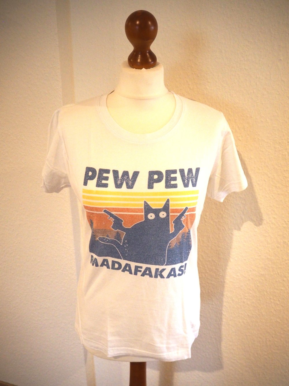 Vintage-Shirt mit PEW-PEW-Katze