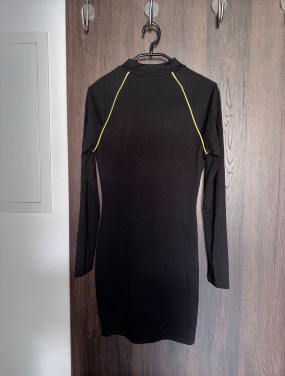 Sportlich-elegantes H&M Kleid | Gr. 38 | Top Zustand