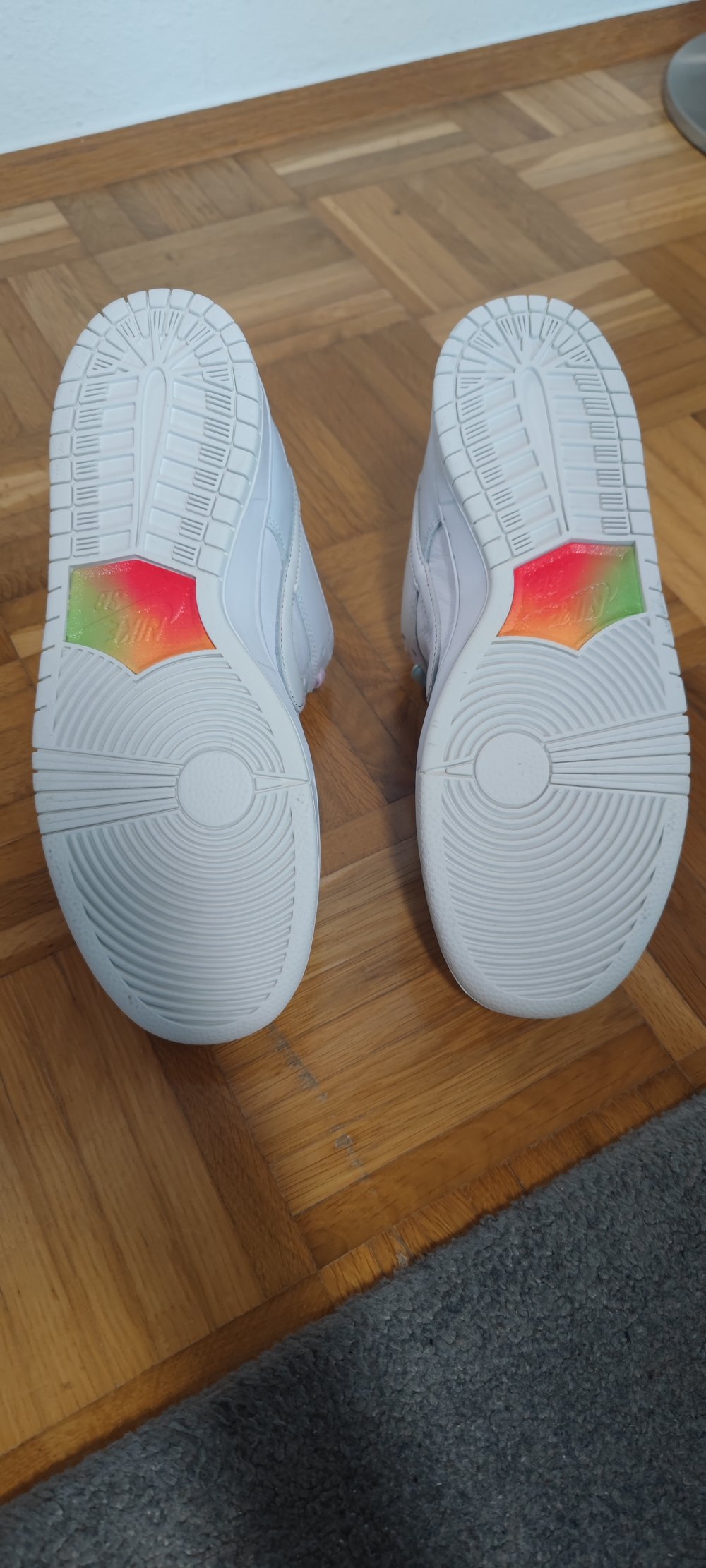 Nike 