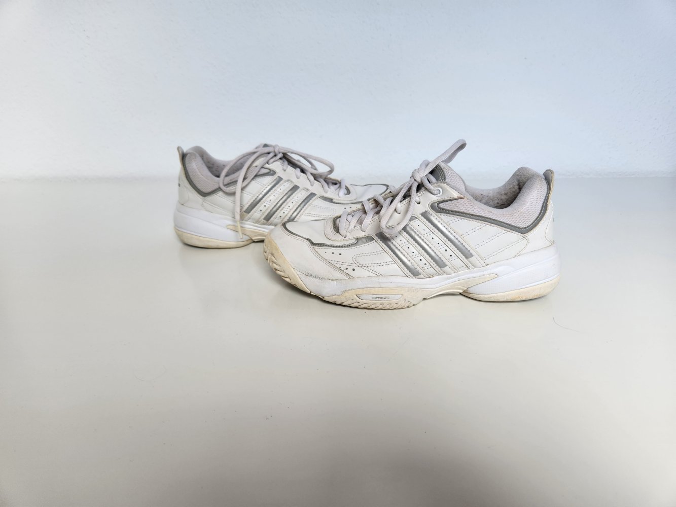 Adidas Torsion Sneaker/adi WEAR /Größe 40 1/2 / US 9