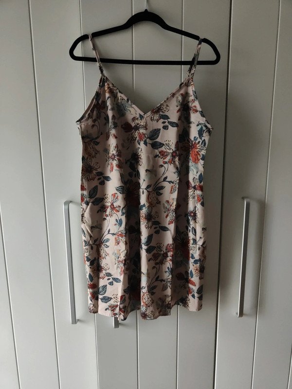 Sommerkleid, Trägerkleid