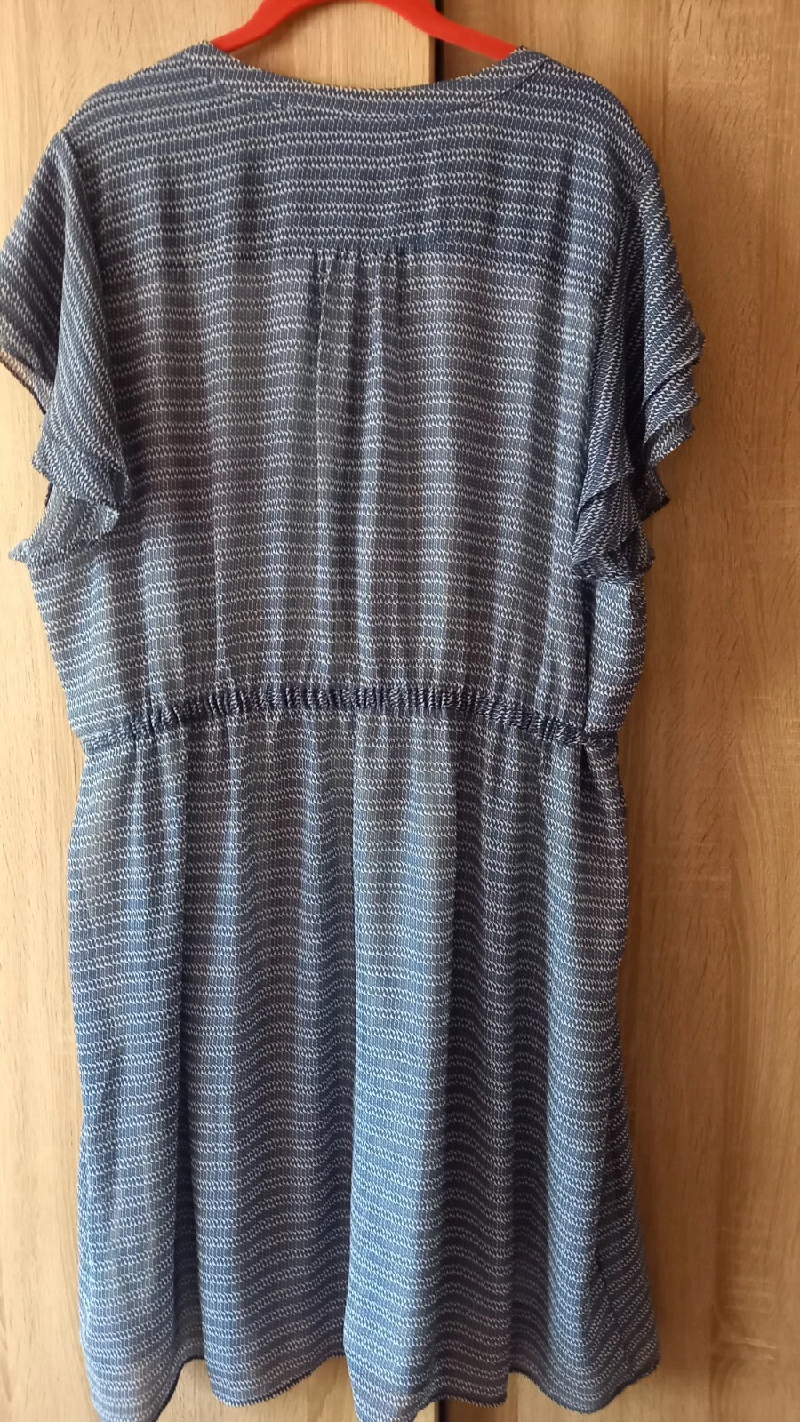 Schickes Kleid Gr. 2 XL