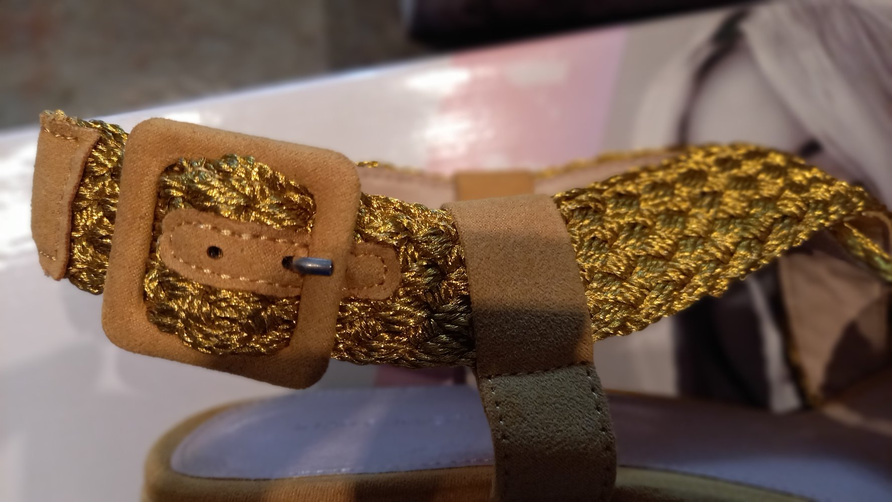 Goldene Wedges / Starcollektion/ Rita Ora Gr. 40