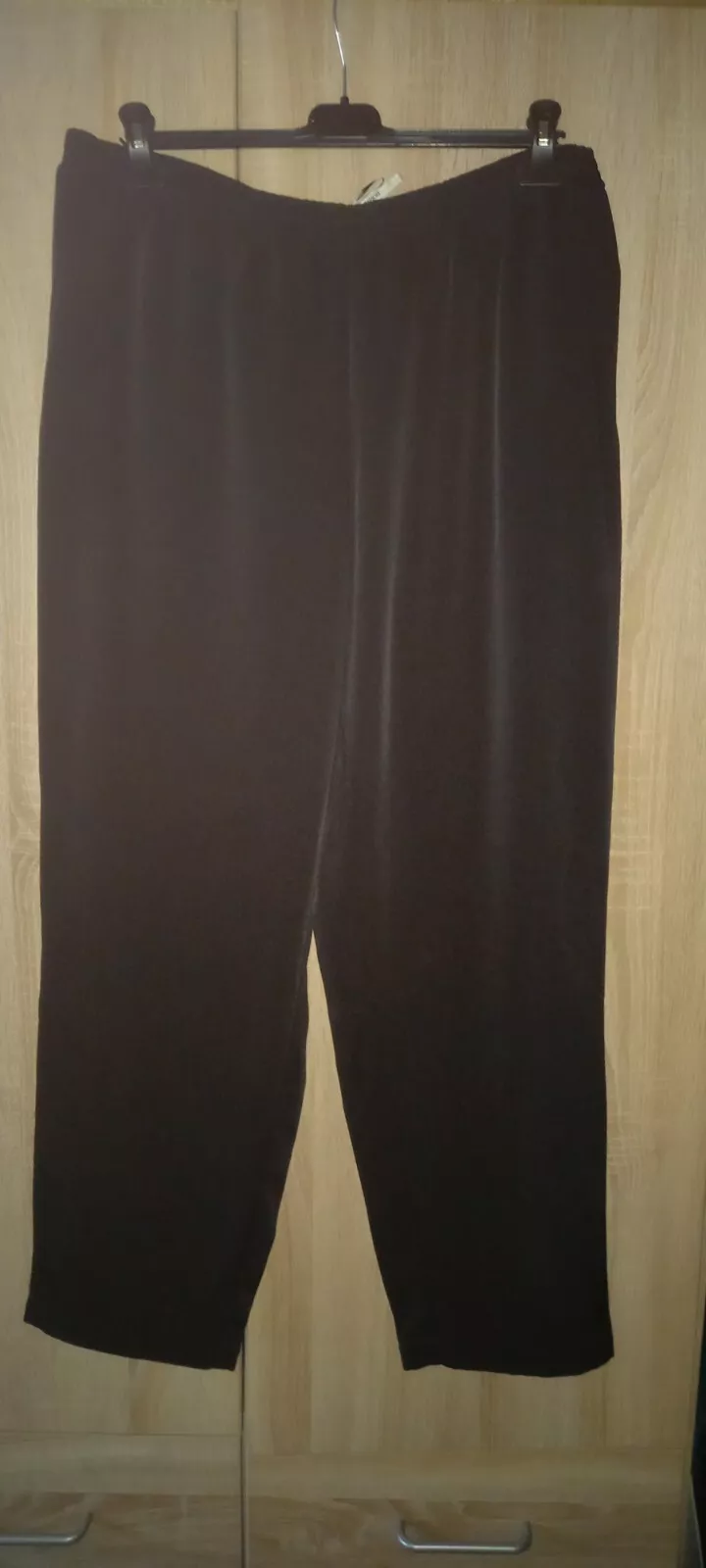 Damen Hose Gr. 50 / Doris Streich