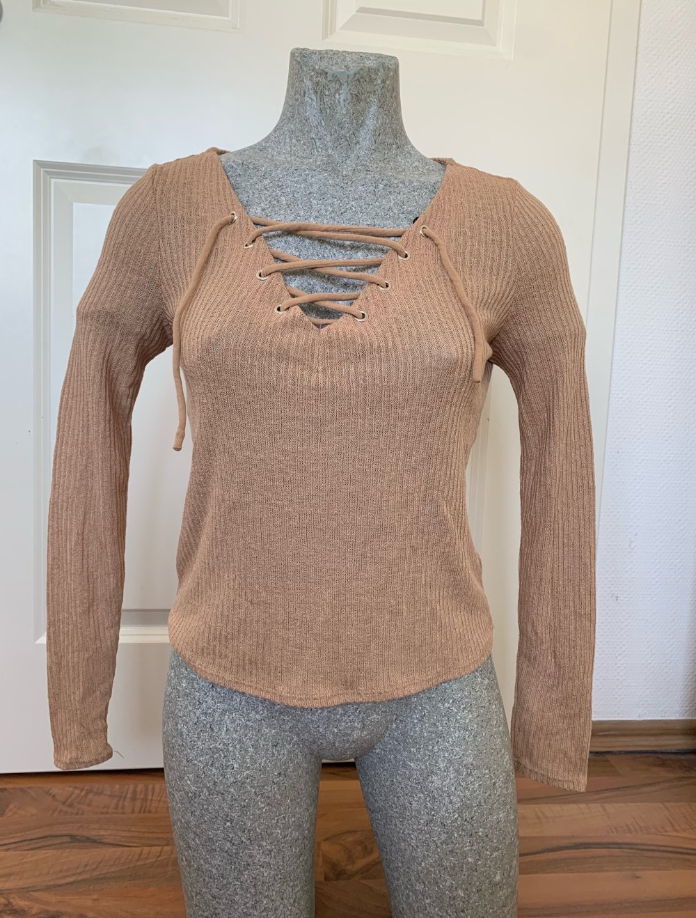 Neu Langarm Shirt Pullover H&M XS Beige
