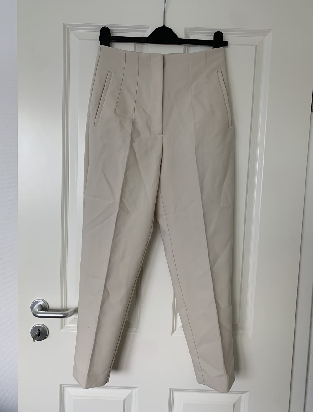 Neu elegante Hose Zara M Creme High Waist