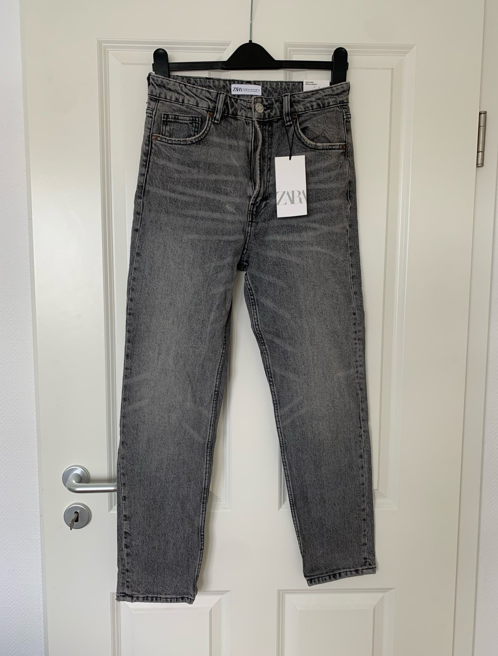 Neu Zara Comfort Mom Fit Jeans Grau 36