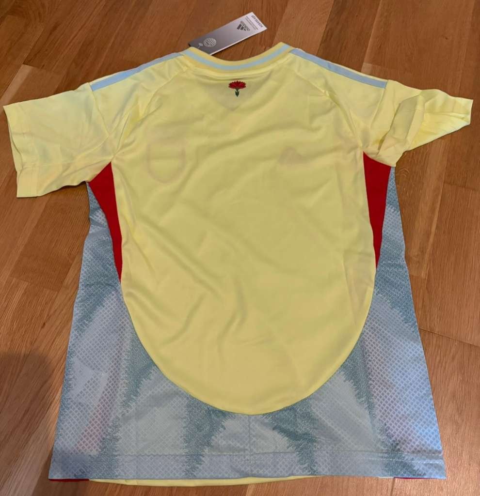 Spanien Auswärtstrikotset adidas Kinder 158 Set aus Hose und Trikot
