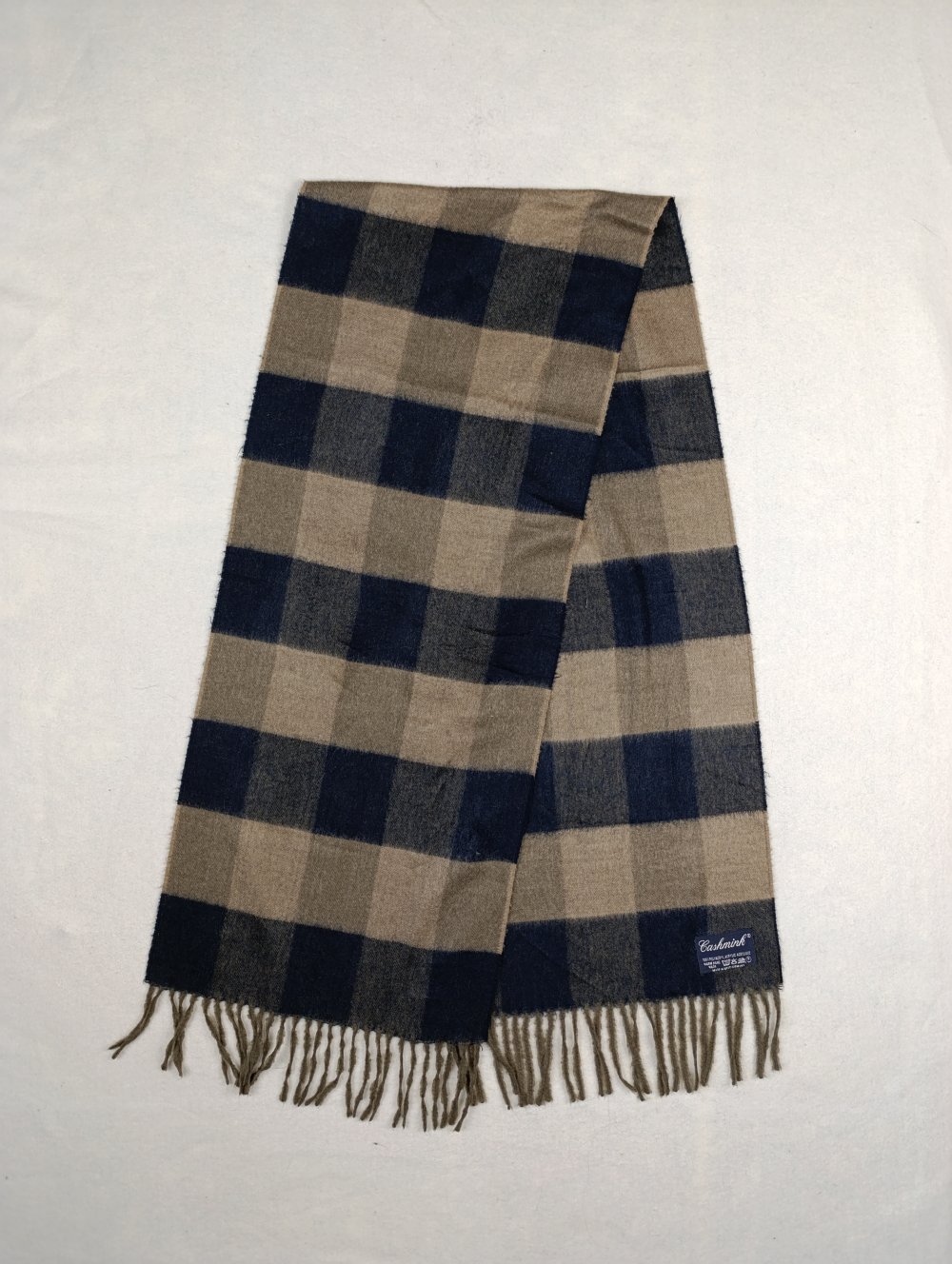 Cashmink Schal im Karomuster – weich & warm