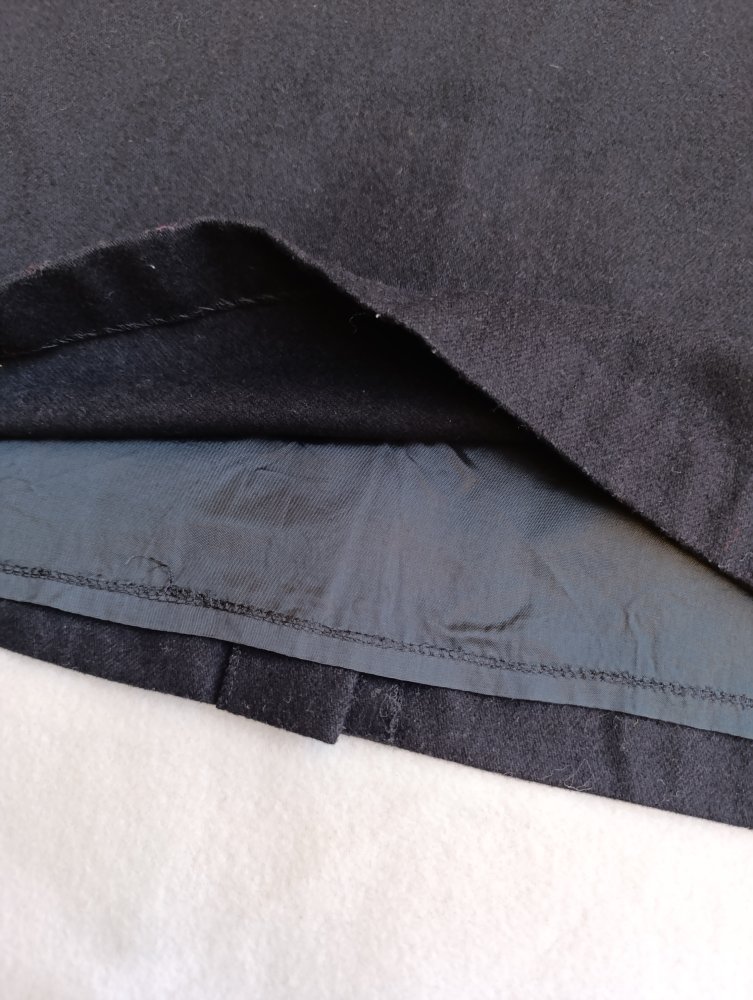 Vintage gerader Rock aus Wolle – klassisch & zeitlos