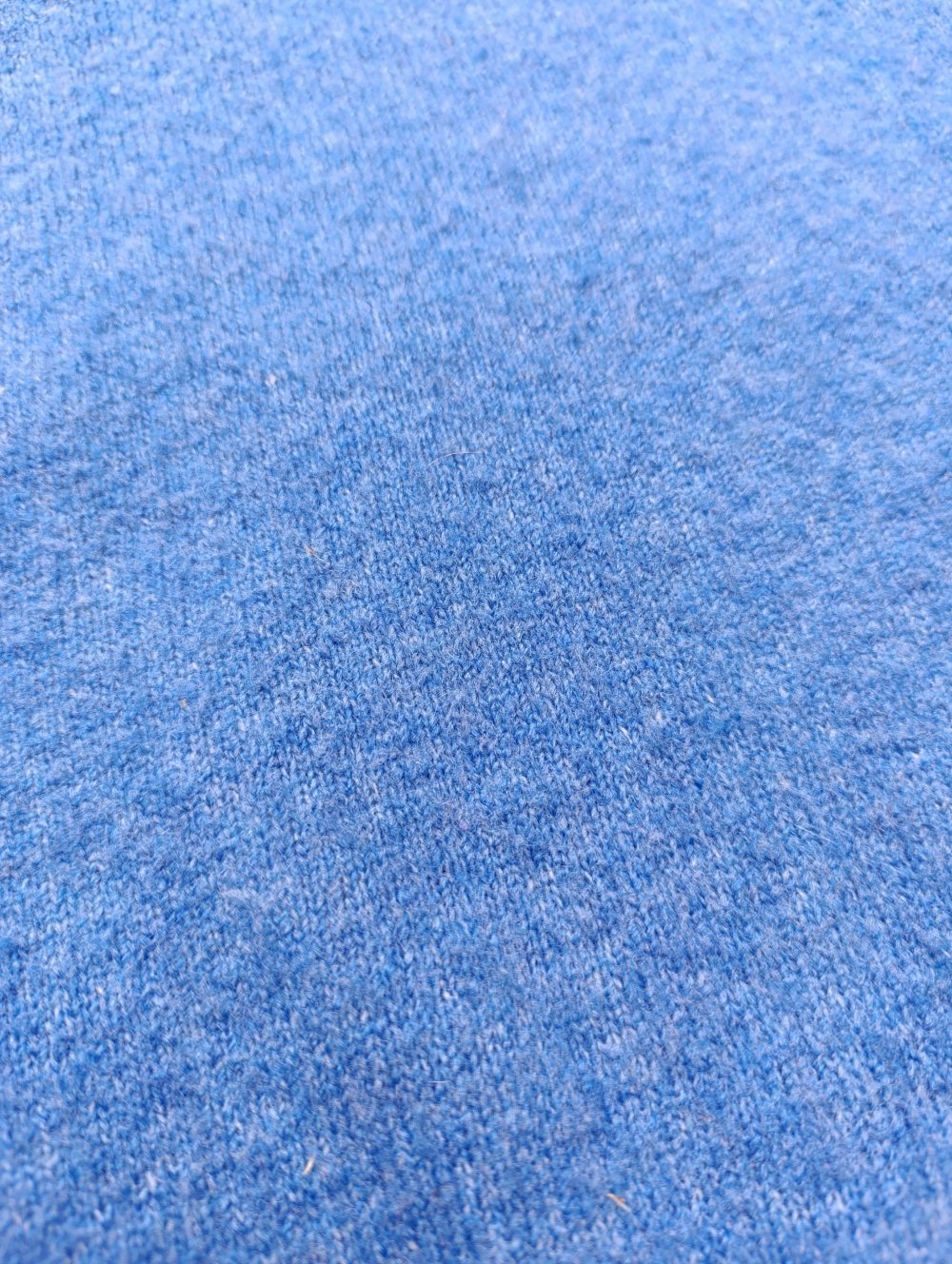Fluffy Blauer Puffärmel-Strickpullover von George