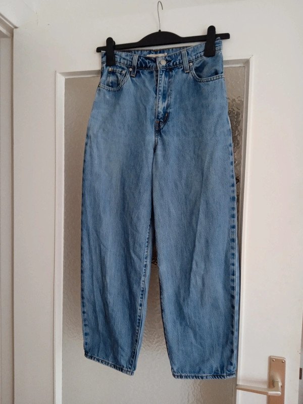 Levi's Jeans Balloon Leg, Röhre / Mom-Jeans W26, L26, blau