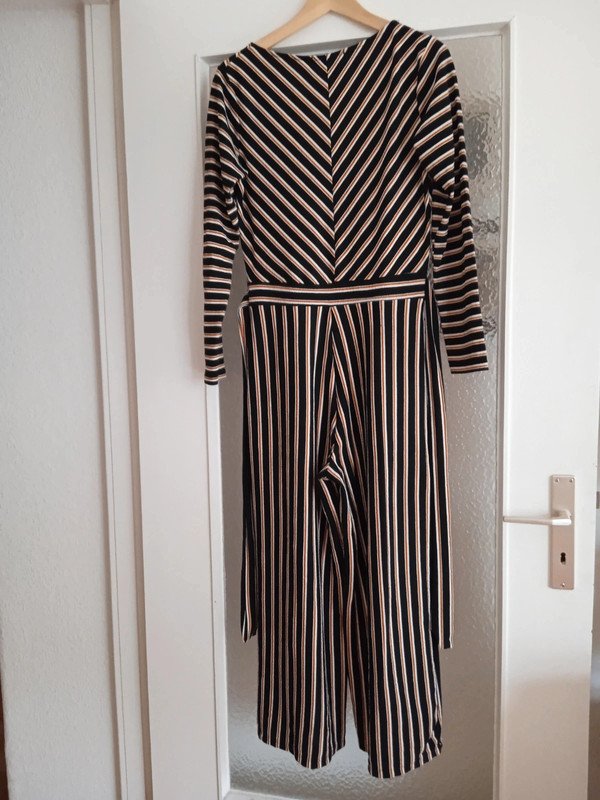 Jumpsuit / Overall schwarz m. Streifen Gr. 38 (M) von Pull & Bear