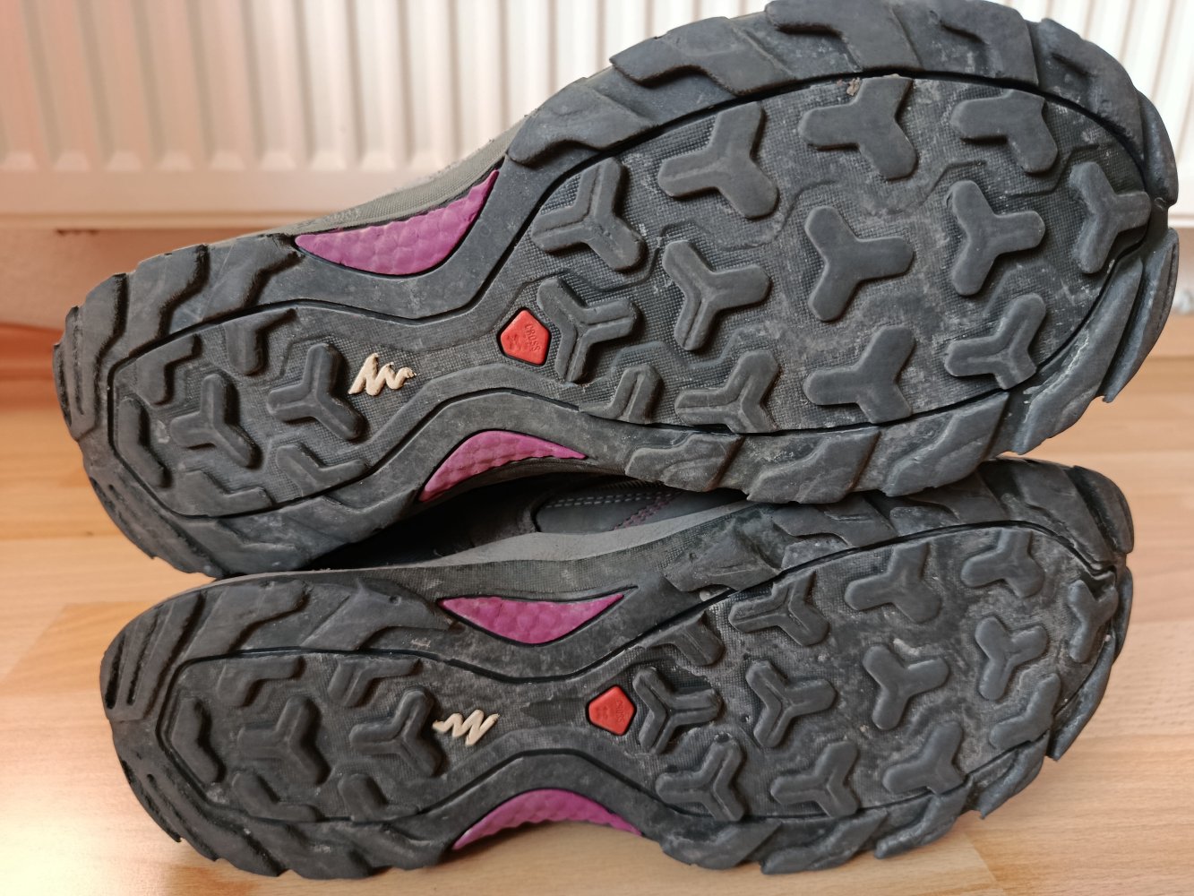 Trekkingschuhe, Wanderschuhe Quechua grau Gr. 42
