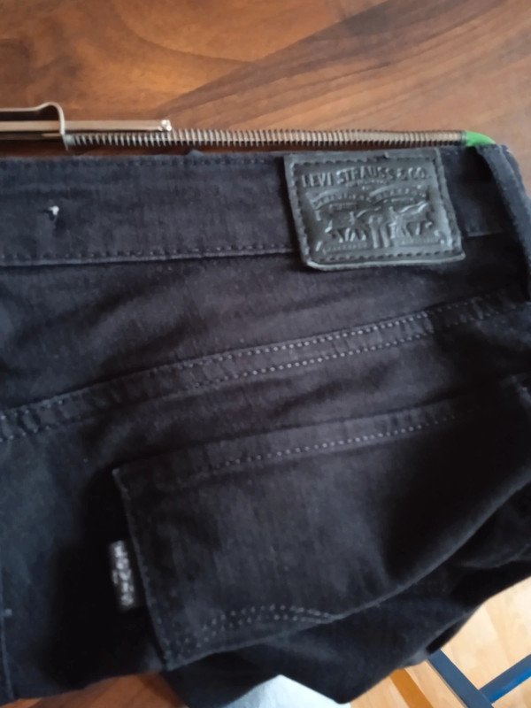 Jeans Levi's 712 Slim, W30, L32 schwarz