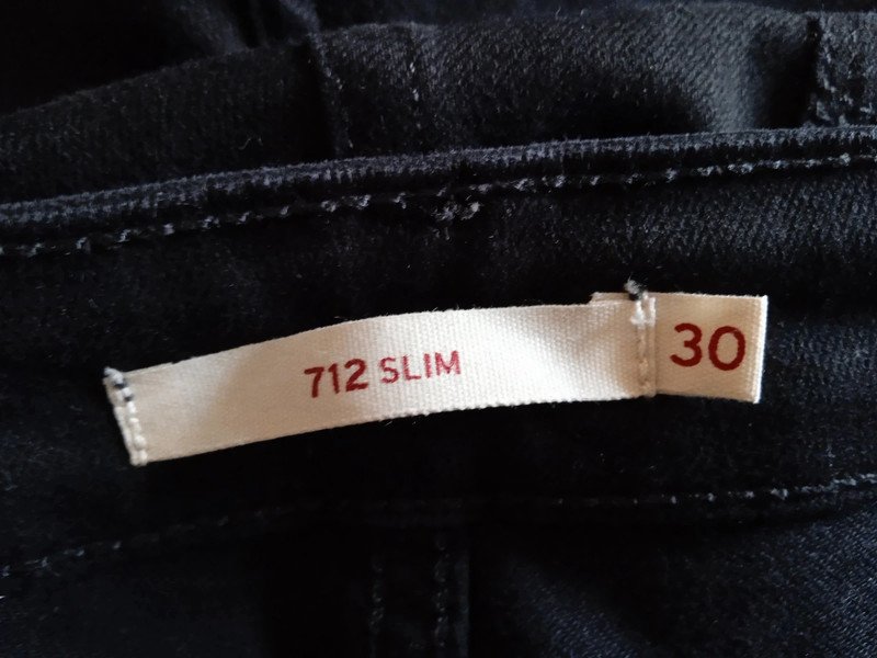 Jeans Levi's 712 Slim, W30, L32 schwarz