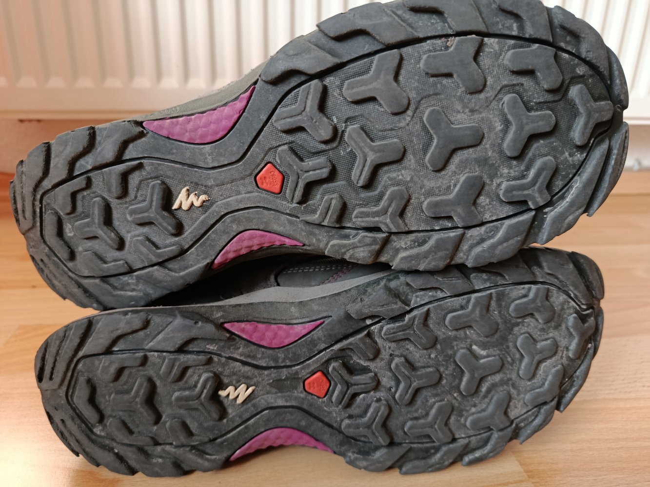 Trekkingschuhe, Wanderschuhe Quechua grau Gr. 42