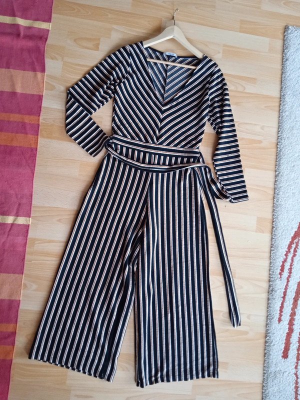 Jumpsuit / Overall schwarz m. Streifen Gr. 38 (M) von Pull & Bear