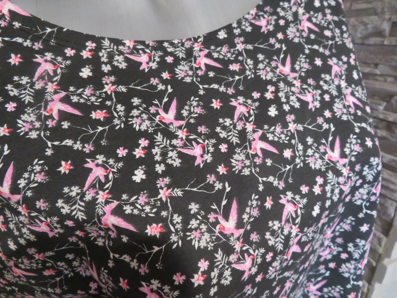 Damen Sommer Shirt Größe 44/46 von Body (Nr2002a)