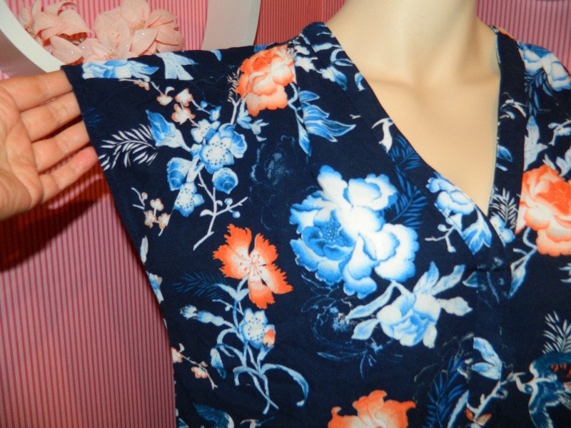 Damen Blusen Shirt Größe 38 von H&M (399)