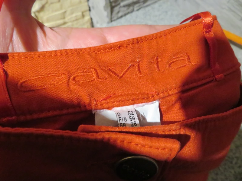 Leichte Damen Hose Größe 52 von Cavita (Nr2054)