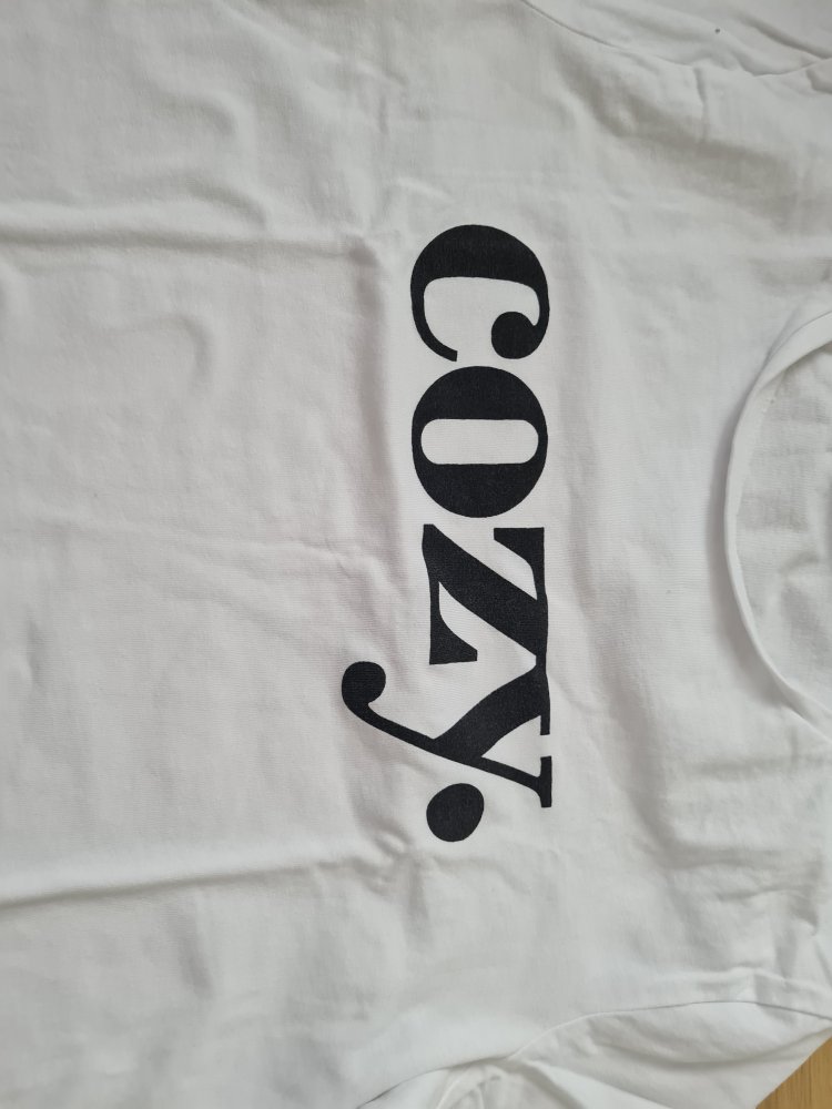 2. H.I.S  T-Shirt mit Aufdruck 'Cozy'