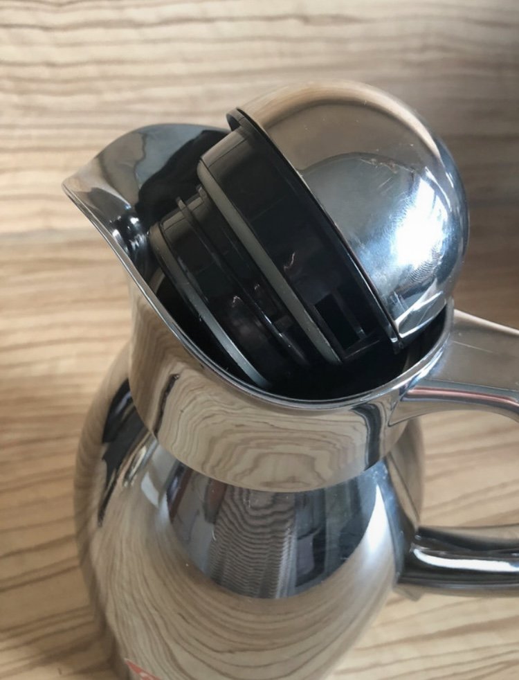 Thermoskanne / Isolierkanne Helios 1,5 Liter