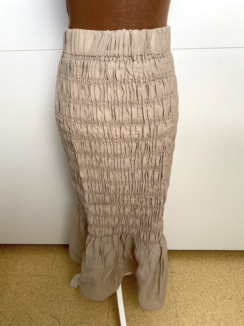 Rock Midaxi Midi Rüschen Gesmoked Beige Sand Sommer Party H&M